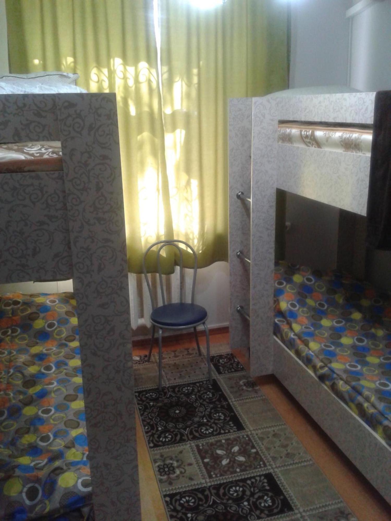 Hostel64 Almaty Ngoại thất bức ảnh