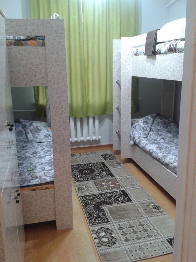 Hostel64 Almaty Ngoại thất bức ảnh
