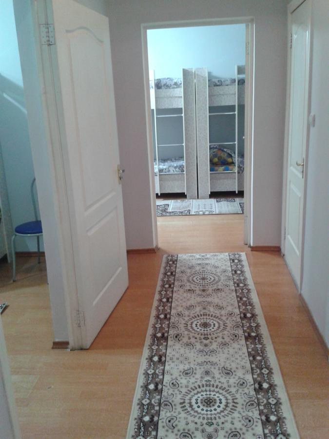 Hostel64 Almaty Ngoại thất bức ảnh